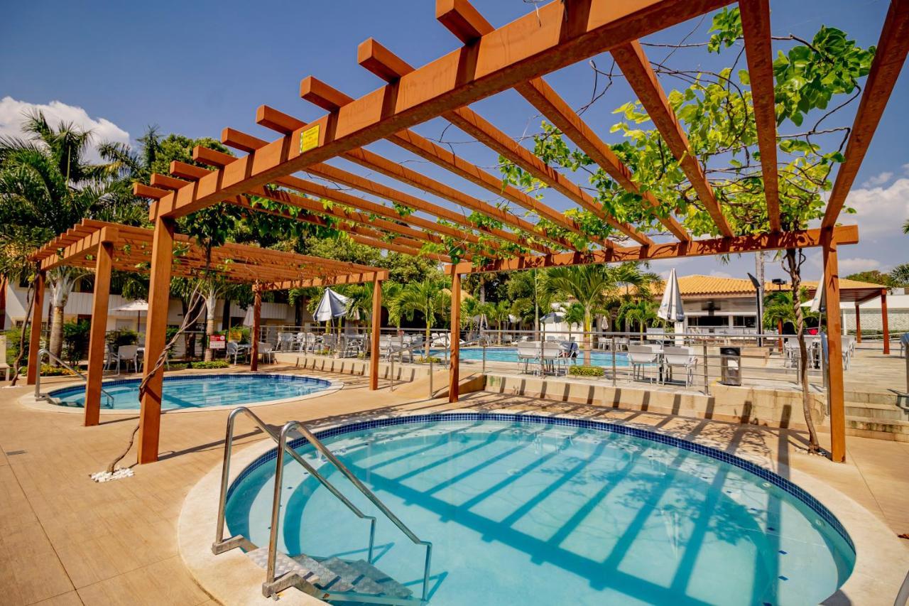Diroma Resort Com Um Dia No Acqua Park Caldas Novas Exterior photo